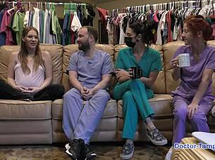 dr tampa plays with nova maverick's ultrasound 😜