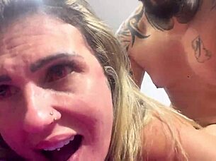 that hot fuck pounded my wet pussy bareback, cumming hard on his throbbing cock