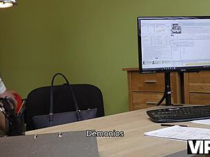 Morena Unemployed Woman Undresses For Cash In Vip4k Casting.