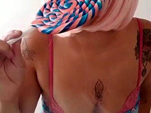 A delight to suck like a prostitute in exhibitionist solo