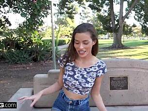 Horny Karter Foxx, 'Stretch my teen pussy now!'