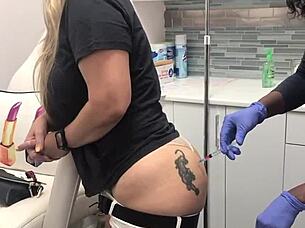 Blonde Client With Butt Tattoo Gets Injection In Spa Session 2.