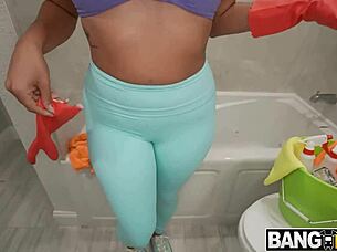 my indian maid jasmine sherni with big ass gives blowjob