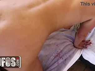 alana luv starts with a popsicle penetration then switches to intense anal pounding in doggystyle