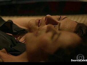 Paolla and maria are having fun sex in this episode