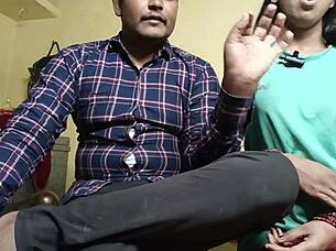 Indian hot desi school girl in viral MMS clip