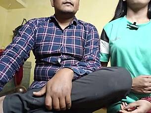 Indian hot desi school girl in viral MMS clip