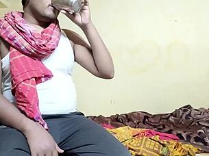 Καυτή Ινδή desi κοπέλα σε viral MMS κλιπ