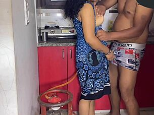 Neighbor cooks my pussy passionately