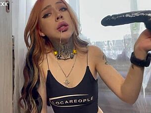 Young Amateur Performs Sloppy Blowjob With Abundant Saliva Leak.