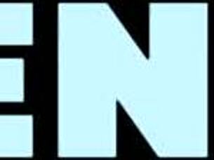 Stranger massages latina babe's wet pussy and natural tits in hotel pool