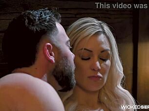 Kenzie Taylor Fits Affluent Town Lifestyle