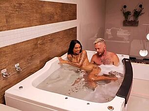 Hot chat and lots of dick in this hot brunettes ass and real cumshot from her screaming ass vagninho e nick niquita