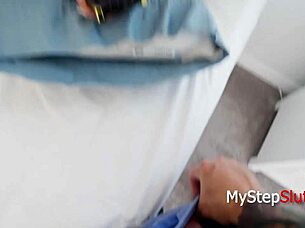 Just Keep That Pussy Coming Step Daughter