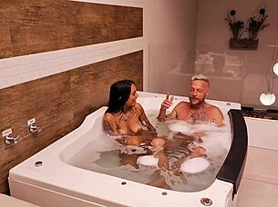 Hot chat and lots of dick in this hot brunettes ass and real cumshot from her screaming ass vagninho e nick niquita