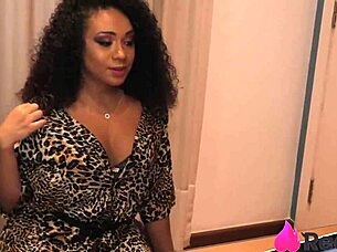 novinha rabuda jessyca arantes liberou a bucetinha e fez anal pra passar na entrevista - com felipe costa