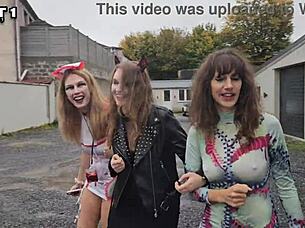 Scary Halloween Party with Five Girls