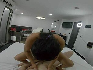 migrante venezolana gives anal gift for medellin hospedaje 😈
