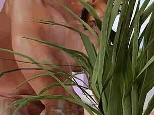 Petite Latina leaves creampie after homemade sex with friend