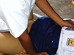 Pelajar indo fucks in dorm room