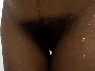 Amazing skinny girl pisses powerfully in bath