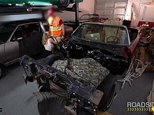 Roadside babe huge tits mechanic blowjob