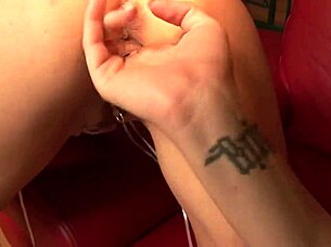 tattooed blondes Payton Leigh and Eden Adams lick each other's pussies