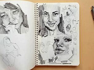 quick sketch of doggy-style foot fetish in my sketchbook 😏