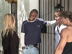 I saw this sexy brazilian amateur in a double penetration party. Her big ass bounced as she deepthroated.