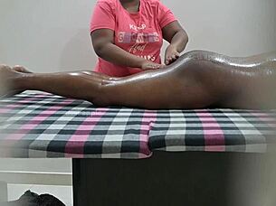 What's happening in this Sri Lankan spa hidden cam? Massage turns steamy