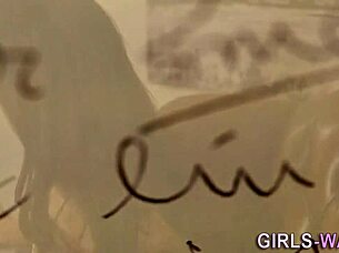 hey, this asian lesbian stunner is so hot