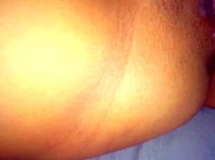 Pinay Gets Pussy Licked Then Doggy Creampie!