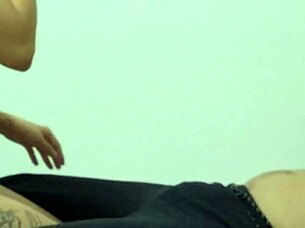 Can Hot Stepdaughter Suck Stepdad Off Until He Cums?