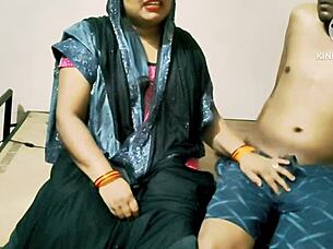 desi moms fucking neighbour boys hardcore