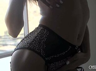 Jewelz Blu Scissors Alexis Tae, Eats Pussy 😘