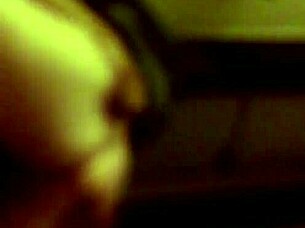 Amateur video of bouncing ass in cowgirl position