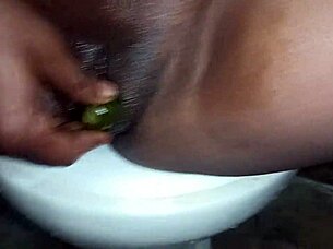 indian aunty masturbates then hardcore fucked