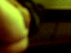 Amateur video of bouncing ass in cowgirl position