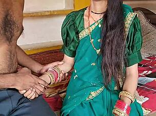 I fuked the neighbr's wife in her green sari fer the first tyme.