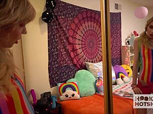 Blonde cutie Mackenzie Moss gives raw love to rough donger