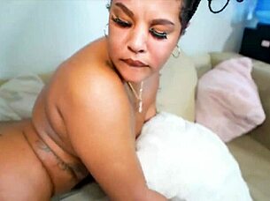 amazing african milf with curly hair and big booty