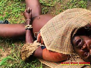 BBW wife welcomes me with blowjobs after bush hunting 😘