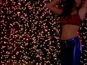 Rhiannon Bray fucks in lingerie and heels 😘