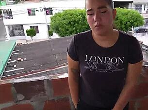 Stepsister moves deliciously after discovery in highlight