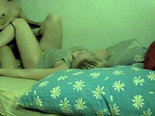 my stepdad came to my room at middnight and he cums inside muy pussy