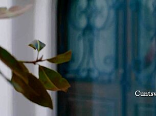 Cute Teen Lesbian Licks Pussy to Orgasm