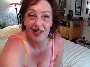 during heatwave i offered ac repair guy my wet pussy as payment