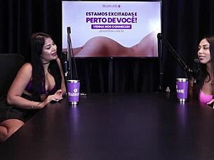 Morena SHOWS her TITS! Tight pussy, loves BLOWJOBS!