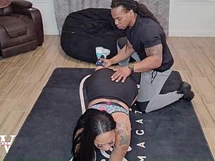 Porsha Carrera Gets Workout Sex Creampie from Big Dick Trainer