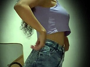 Hidden Camera Captures Busty Colombian Model With Perfect Body In Public Spying